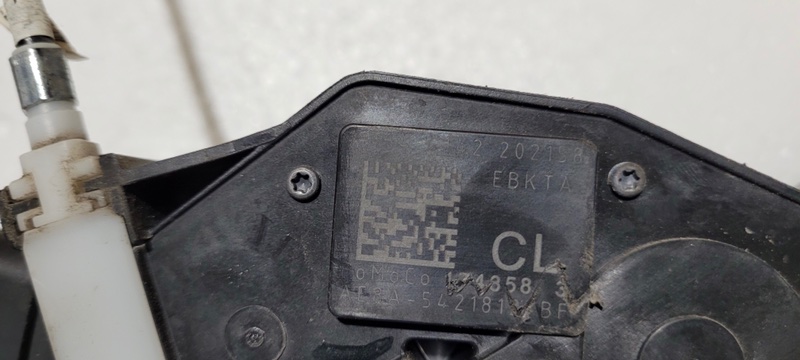 Механизм ручки двери передний правый Ford Fusion MK5 2.5