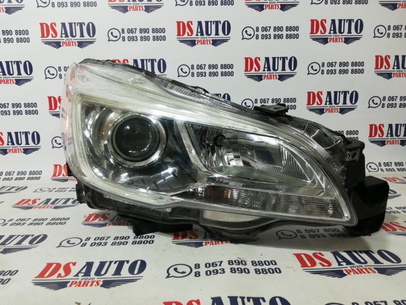 Фара галогеновая передняя правая Subaru Legacy 2015+ B15 2.5 84001AL02A Б/У