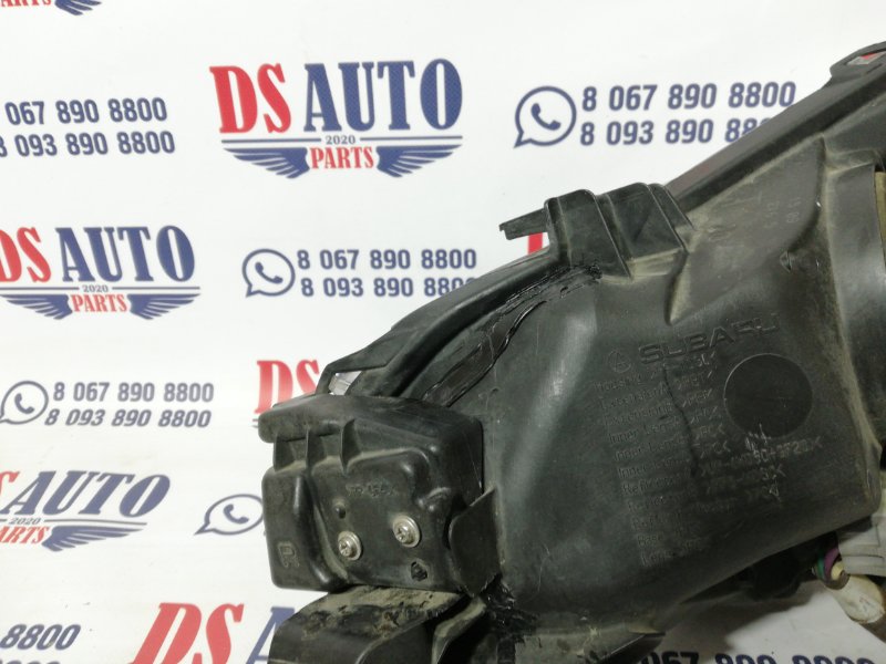 Фара галогеновая передняя правая Subaru Legacy B15 2.5