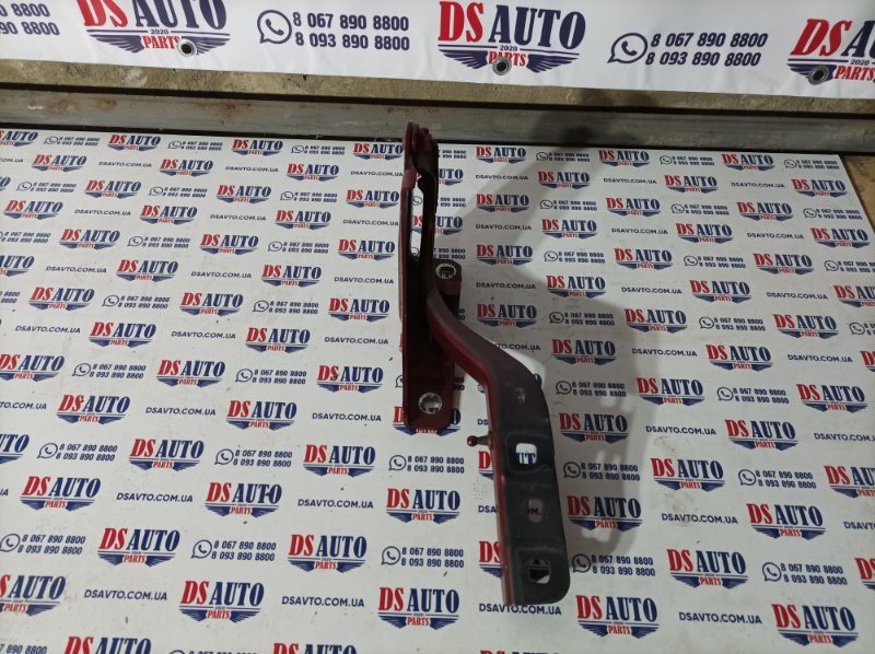 Петля капота правая Jeep cherokee KL 2.4