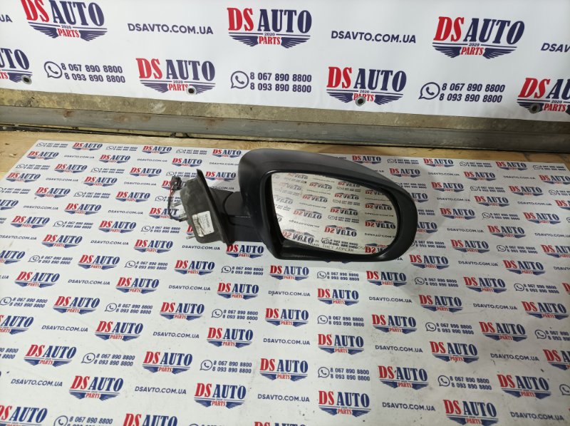 Зеркало заднего вида боковое правое Jeep cherokee KL 2.4 68164058AD Б/У