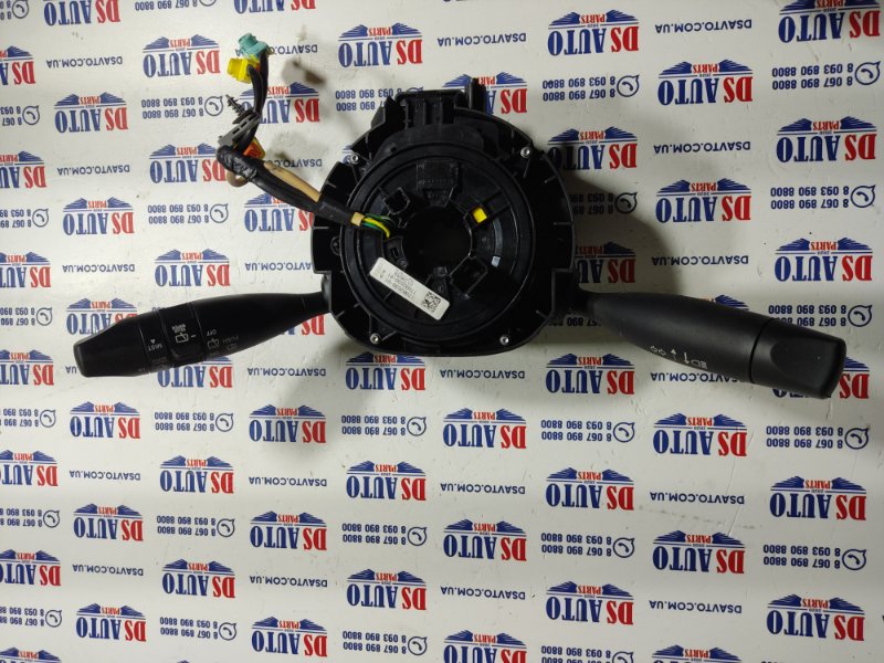 Блок подрулевых переключателей Jeep Cherokee 2015+ 2.4 P68141121AI Б/У