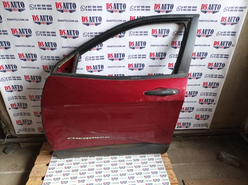 Дверь боковая передняя левая Jeep cherokee KL 2.4 68290879AB Б/У