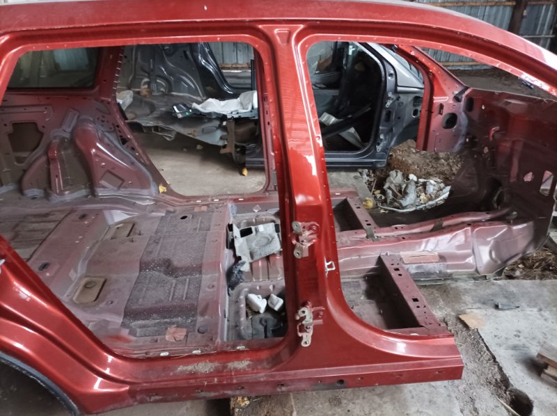 Центральная стойка кузова правая Dodge Journey 2013 2.4 68035428AD Б/У