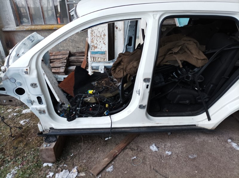 Центральная стойка кузова левая Dodge Journey 2013 2.4 68035429AD Б/У