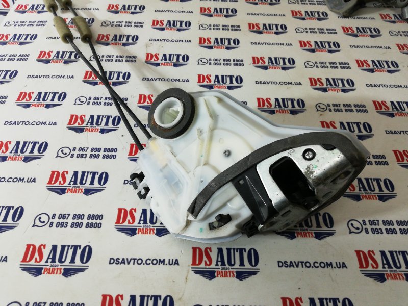 Замок боковой двери задний правый Subaru Impreza 2017+ G14 Sedan 2.0 61035FL00B Б/У