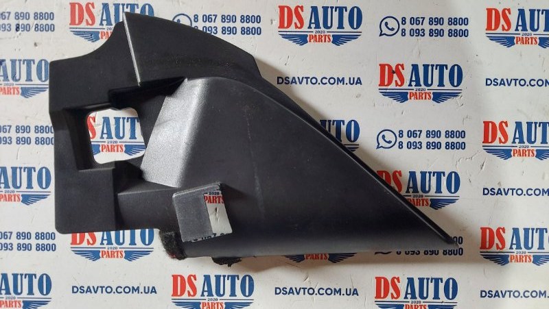 Накладка двери передняя правая Nissan Rogue 2016 2.5 802925ha0a Б/У