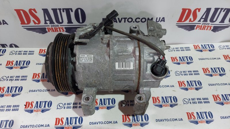 Компрессор кондиционера Nissan Rogue 2016 2.5 926004bb2a Б/У