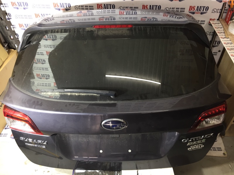 Крышка багажника задняя Subaru Outback B15 2.5