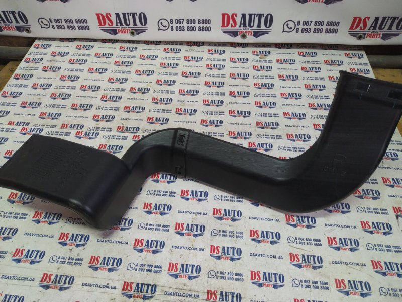 Воздуховод салона правый Jeep PATRIOT 2016 2.4 05058892AA Б/У