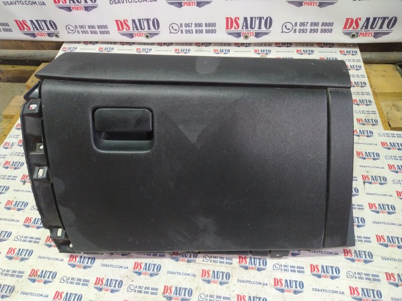 Бардачок Mitsubishi Outlander 2015+ 3 2.4 8006A509XB Б/У