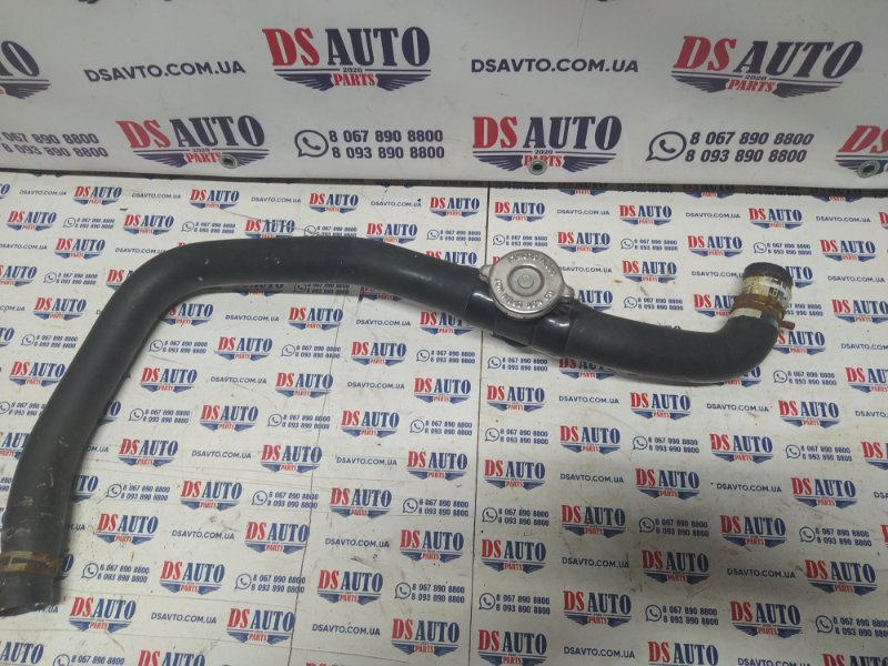 Горловина радиатора Jeep compass 2.4