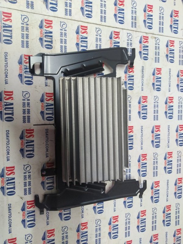 Усилитель звука 328 2012 F30 2.0