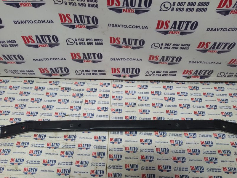 Планка радиатора BMW 528 2013 F10 2.0 7200690 Б/У
