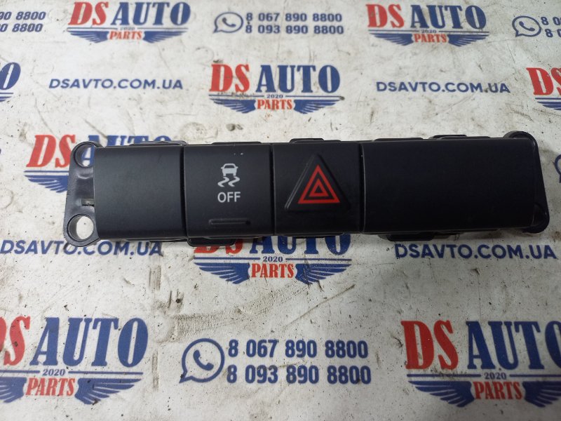 Кнопка аварийной сигнализации Jeep compass 2013+ 2.4 68044102AC Б/У