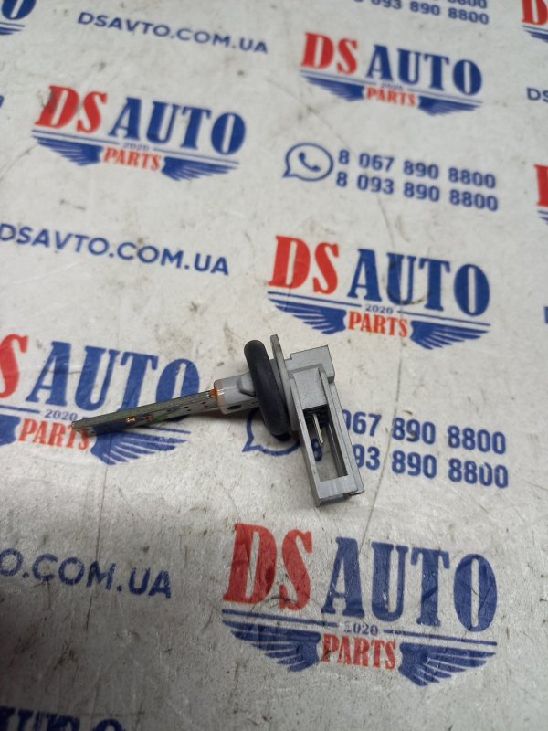 Датчик температуры воздуха в салоне Audi A6 2012 C7 3.0 907543A Б/У