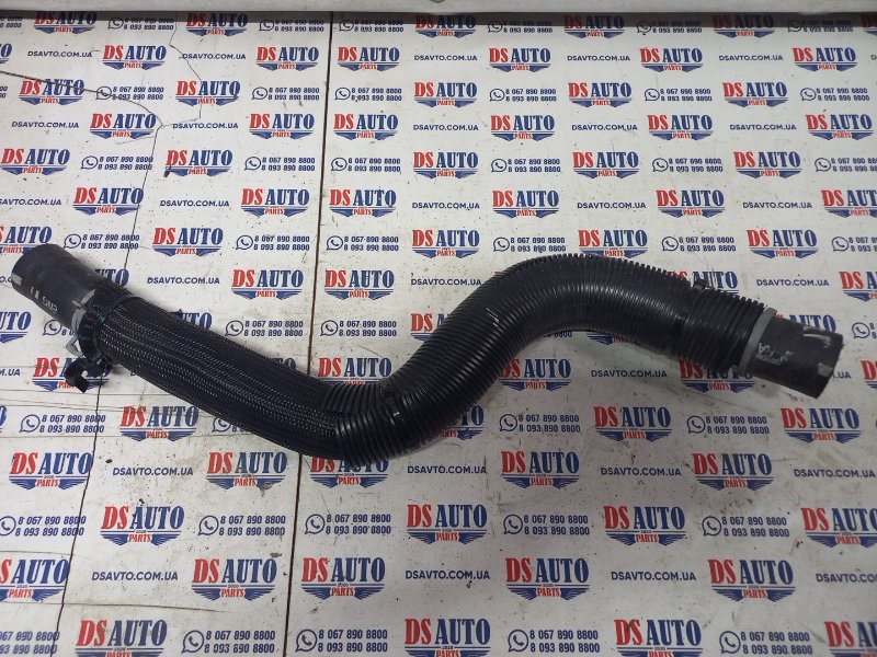 Патрубок радиатора Dodge Journey 2013 2.4 5058882AF Б/У
