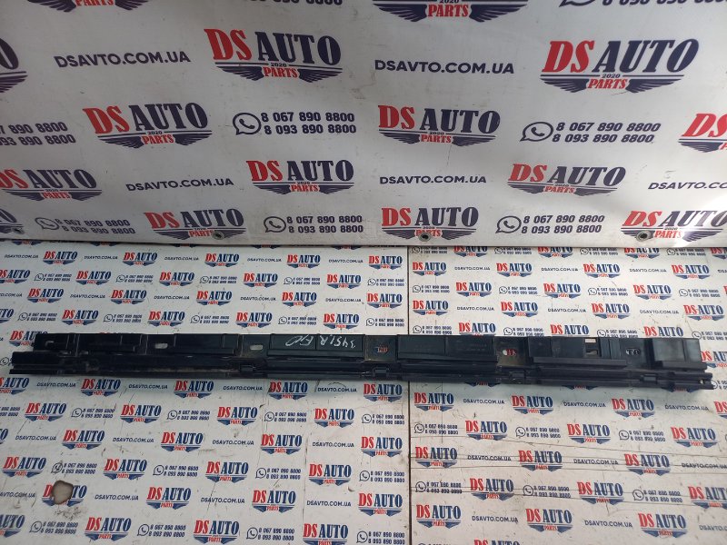 Кронштейн порога правый BMW 528 2013 F10 2.0 51.77-7 184 778 Б/У