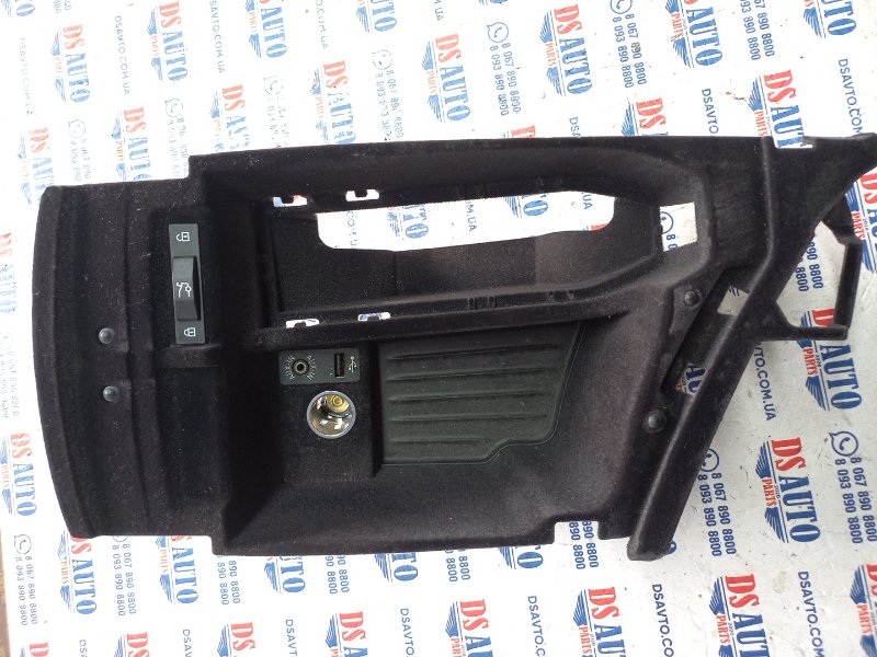 Консоль центральная BMW 528 2013 F10 2.0 51169206729 Б/У
