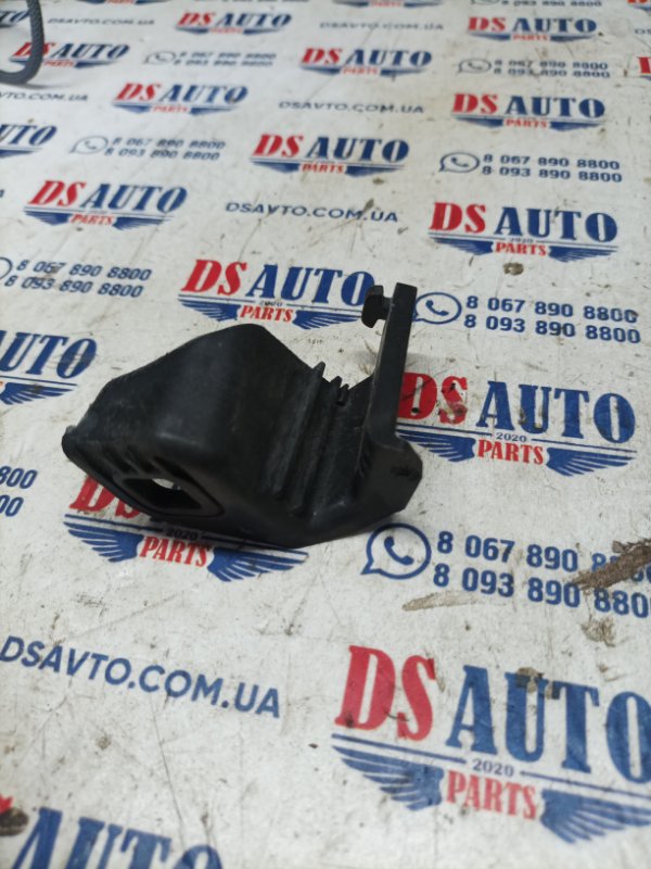 Крепление фары переднее левое 328i XDrive 2013 f30 2.0
