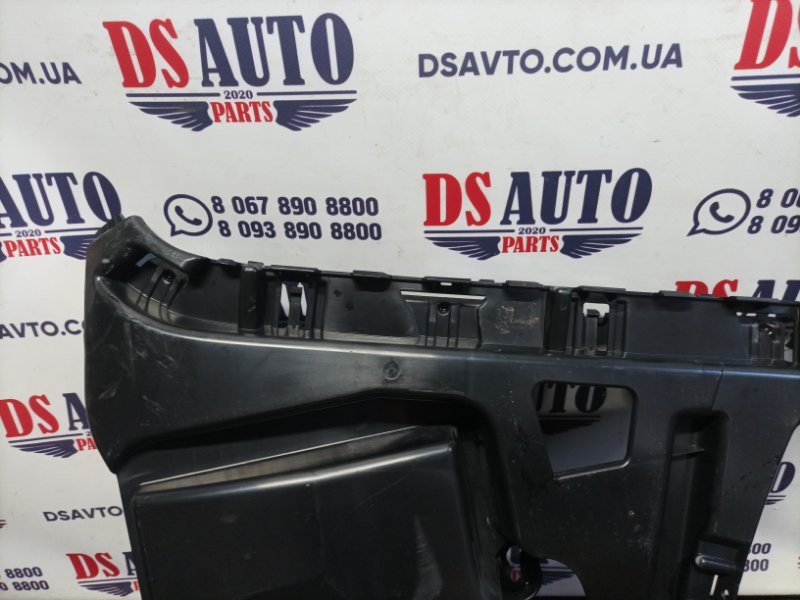 Кронштейн бампера задний правый 328i XDrive 2013 f30 2.0