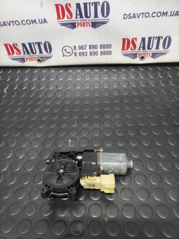 Мотор стеклоподъемника передний левый Ford Fusion 2013 1.6 DS7Z7823395B Б/У