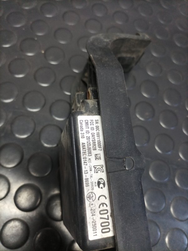 Датчик слепых зон Ford Escape МК3 1.5 Датчик слепых зон Ford Escape МК3 1.5