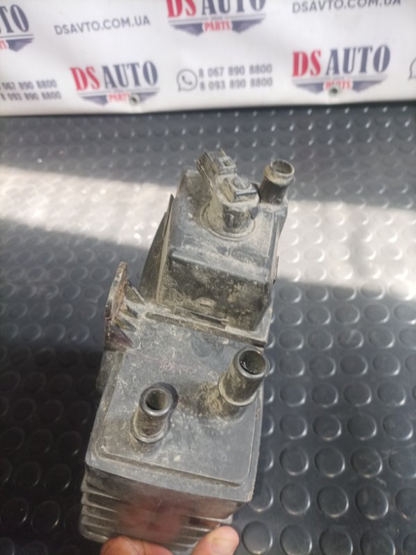 Фильтр угольный (абсорбер) Escape 2017 МК3 1.5 Фильтр угольный (абсорбер) Escape 2017 МК3 1.5