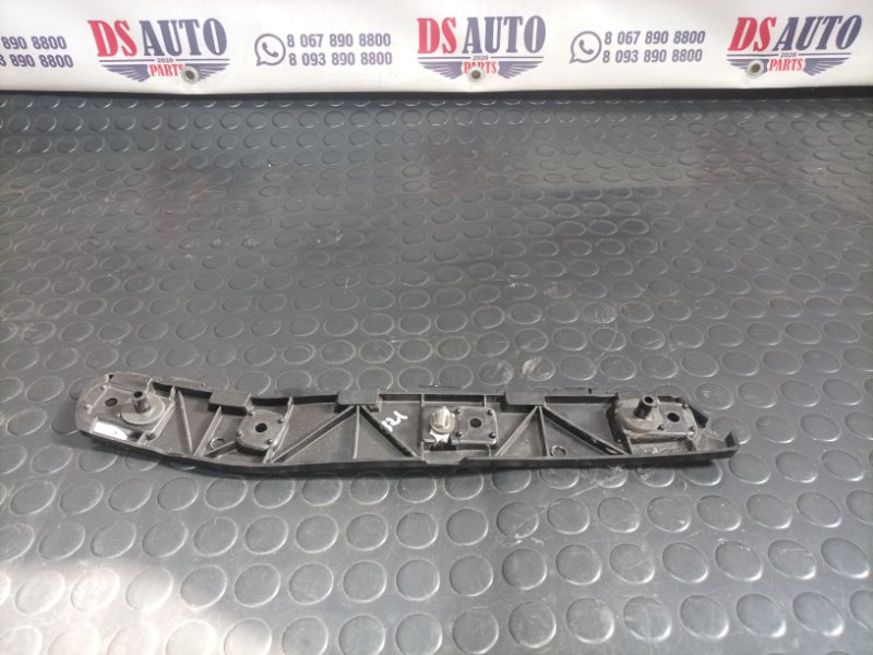 Кронштейн бампера задний правый Ford Escape МК3 1.5 Кронштейн бампера задний правый Ford Escape МК3 1.5