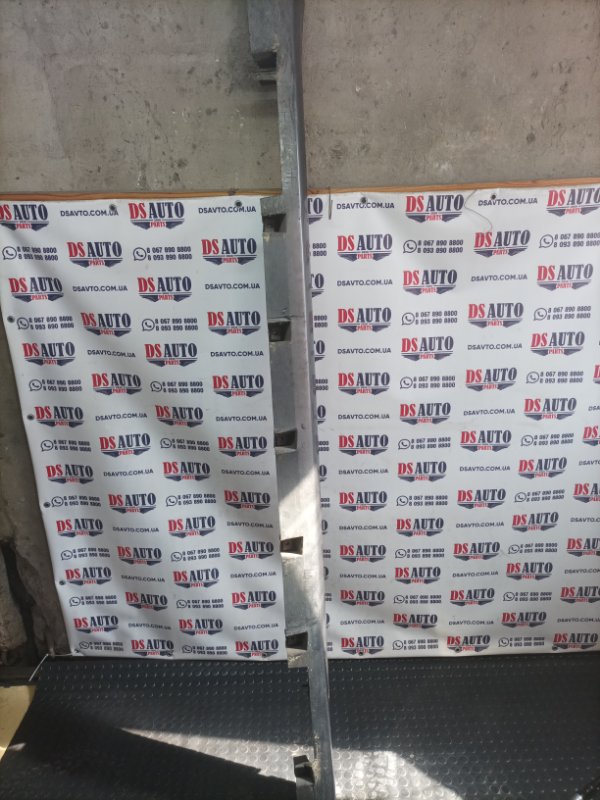 Молдинг порога левый Fusion 2013 1.6 Молдинг порога левый Fusion 2013 1.6