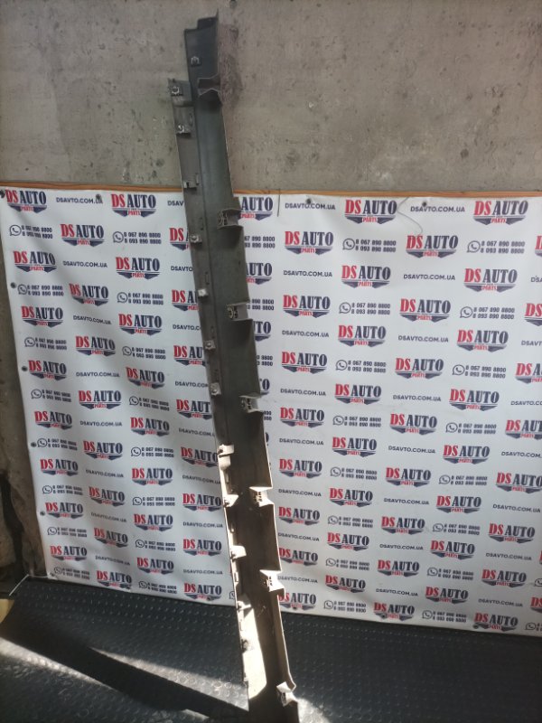 Молдинг порога левый Fusion 2013 1.6 Молдинг порога левый Fusion 2013 1.6