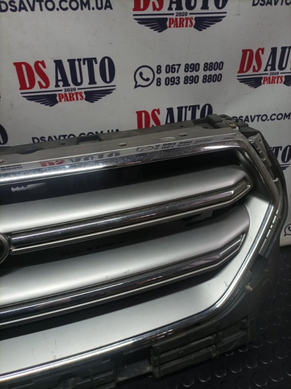 Решетка радиатора передняя Ford Escape МК3 1.5 Решетка радиатора передняя Ford Escape МК3 1.5