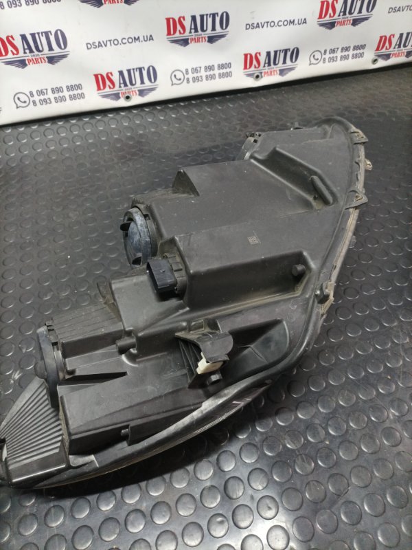 Фара галогеновая передняя левая Escape 2019 Mk4 1.5 Фара галогеновая передняя левая Escape 2019 Mk4 1.5