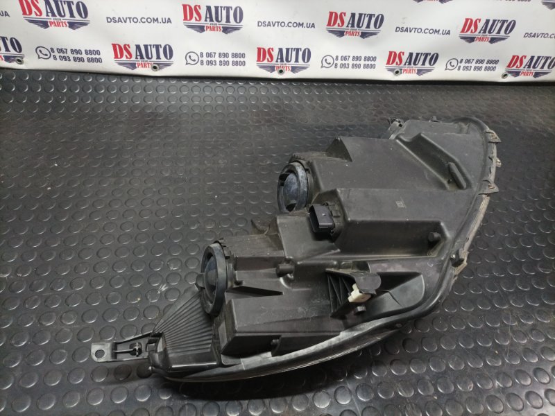 Фара галогеновая передняя левая Escape 2019 Mk4 1.5 Фара галогеновая передняя левая Escape 2019 Mk4 1.5