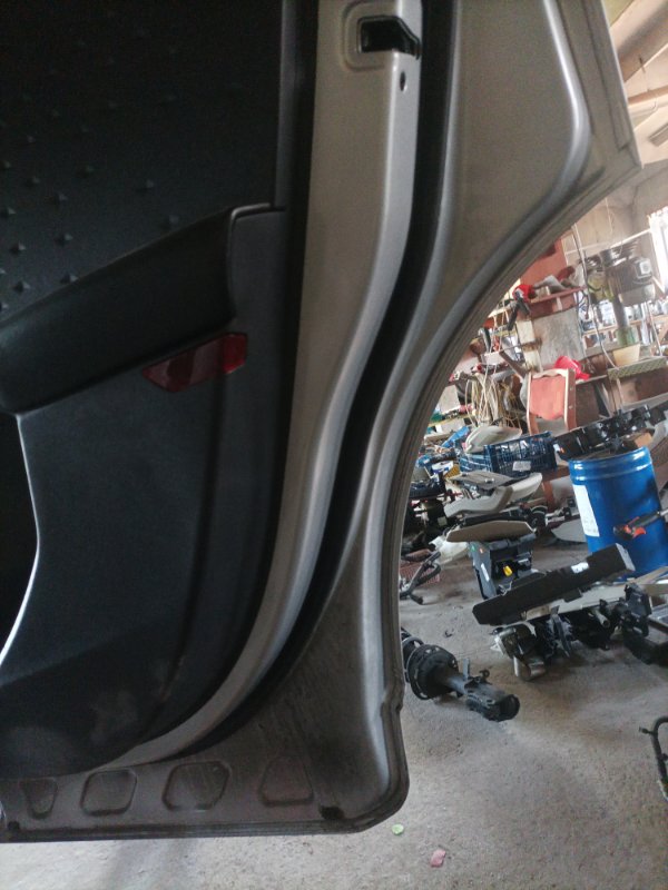 Дверь боковая задняя правая Escape 2019 Mk4 1.5 Дверь боковая задняя правая Escape 2019 Mk4 1.5