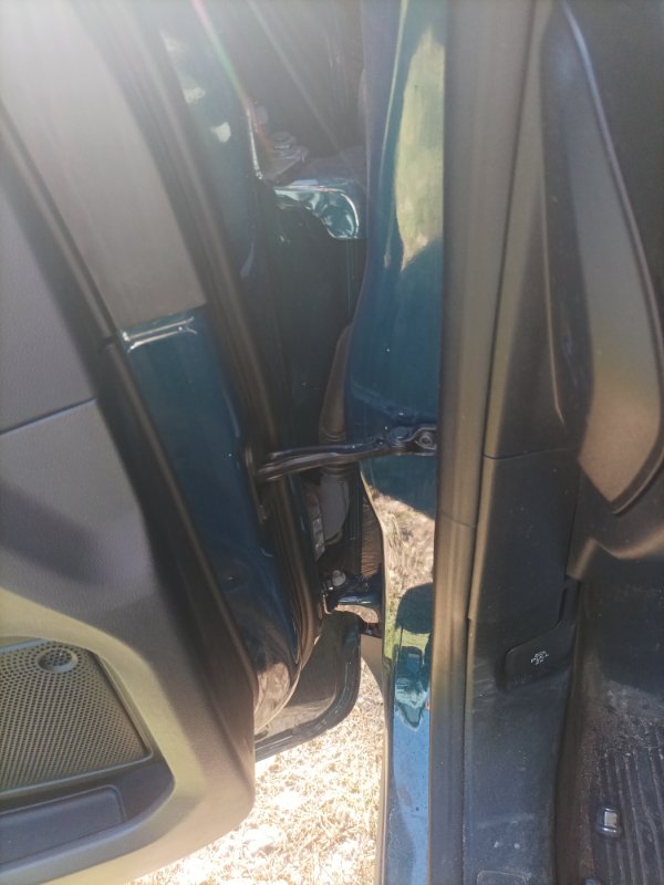 Дверь боковая передняя левая Escape 2020 Mk4 2.5 Дверь боковая передняя левая Escape 2020 Mk4 2.5