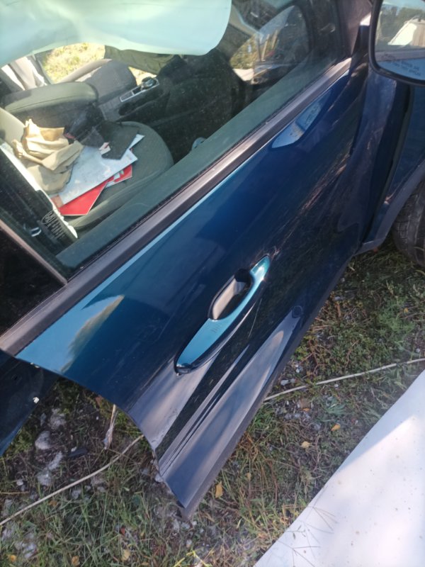 Дверь боковая передняя правая Ford Escape Mk4 2.5 Дверь боковая передняя правая Ford Escape Mk4 2.5