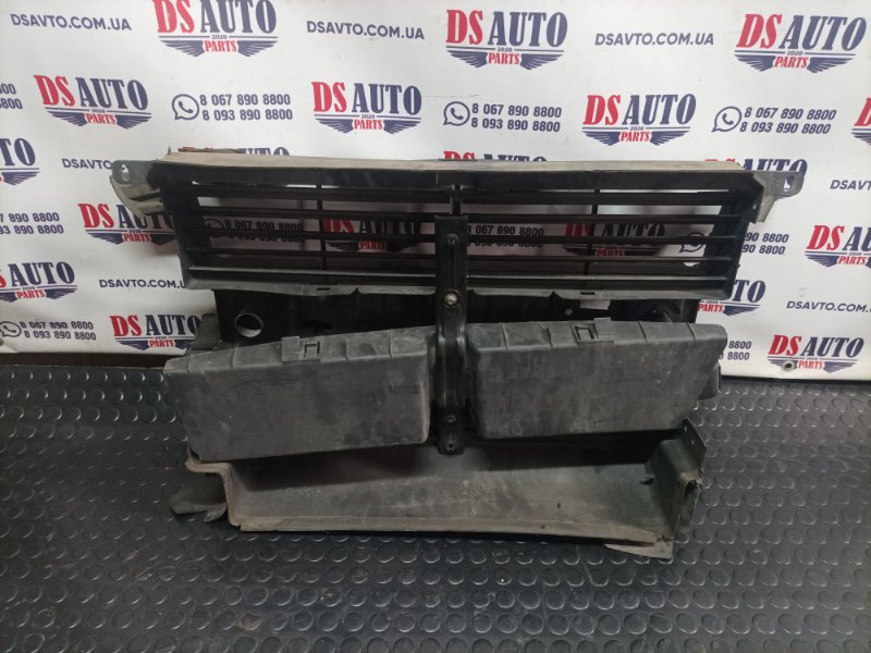 Запчасть жалюзи радиатора Ford Escape 2015 МК3 1.6 cj548473a Б/У Жалюзи радиатора Ford Escape 2015 МК3 1.6 cj548473a Б/У