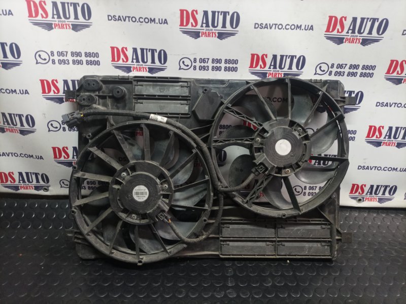 Запчасть диффузор радиатора Ford Escape 2017 МК3 1.5 EJ7Z8C607G Б/У Диффузор радиатора Ford Escape 2017 МК3 1.5 EJ7Z8C607G Б/У