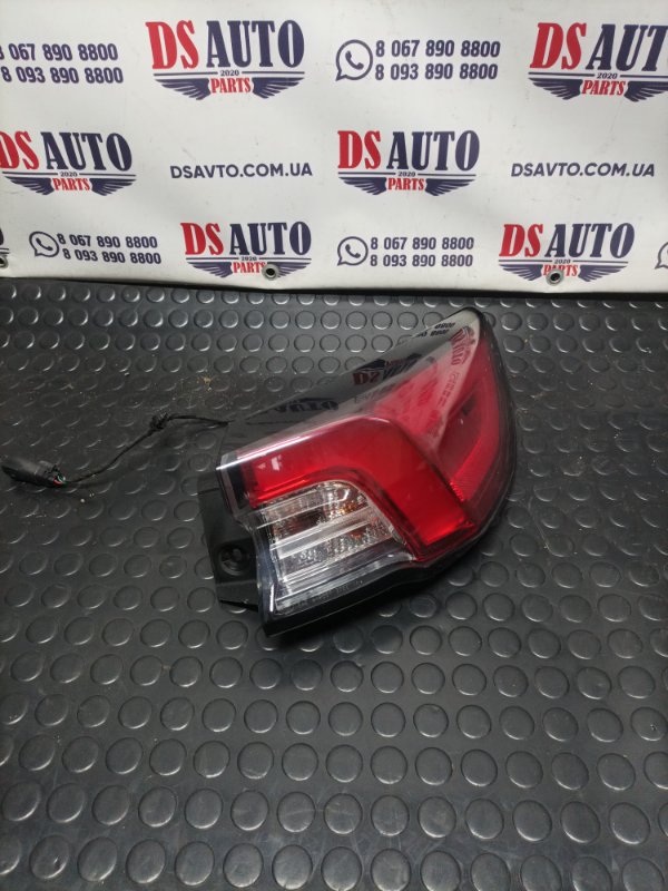 Запчасть фонарь крыла задний правый Ford Escape 2019 Mk4 1.5 lj6b13404a Б/У Фонарь крыла задний правый Ford Escape 2019 Mk4 1.5 lj6b13404a Б/У