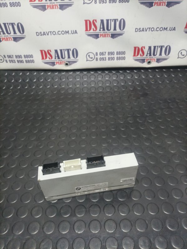 Блок управления дверью багажного отсека X1 2016 F48 Блок управления дверью багажного отсека X1 2016 F48