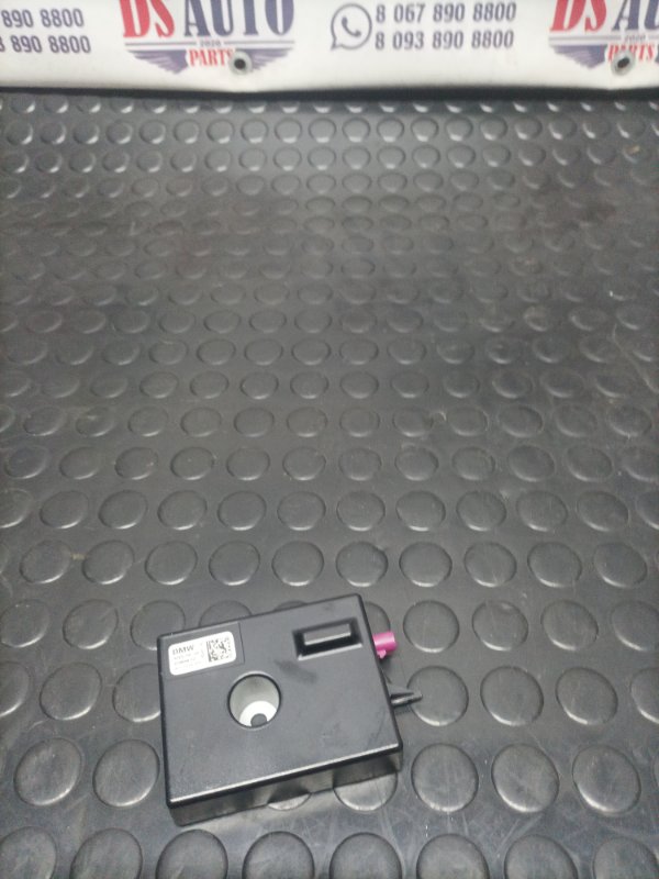 Запчасть усилитель антенны BMW X1 2016 F48 9325735 Б/У Усилитель антенны BMW X1 2016 F48 9325735 Б/У