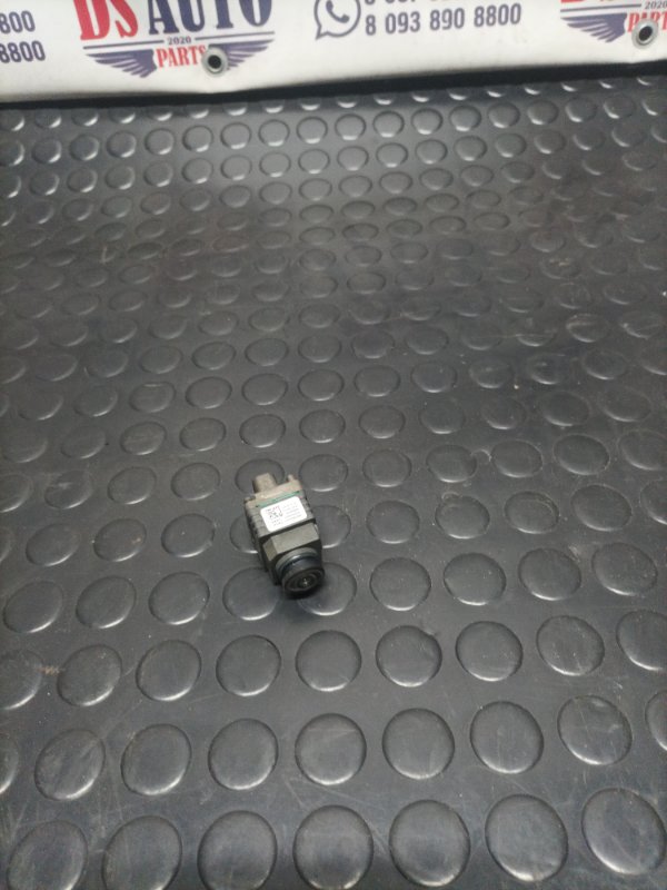 Запчасть камера заднего вида BMW X1 2016 F48 90884204 Б/У Камера заднего вида BMW X1 2016 F48 90884204 Б/У