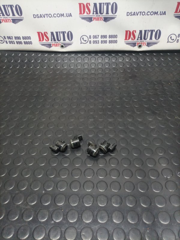 Запчасть датчик парковки BMW X1 2016 F48 9274428 Б/У Датчик парковки BMW X1 2016 F48 9274428 Б/У