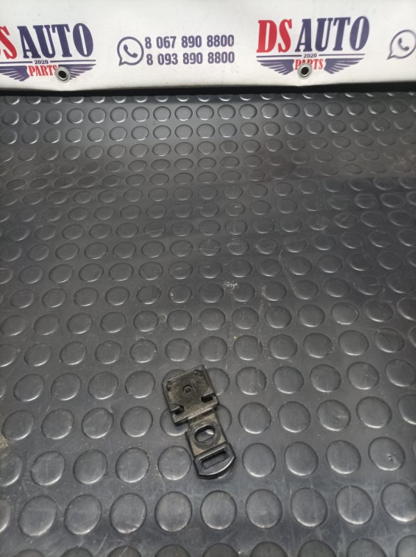 Кронштейн решетки радиатора передний правый Ford Escape 2020 Mk4 2.5 2501877 Б/У