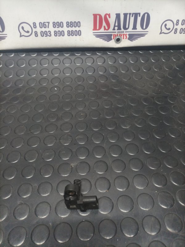 Запчасть датчик давления впускного коллектора BMW X1 2016 F48 13628637899 Б/У Датчик давления впускного коллектора BMW X1 2016 F48 13628637899 Б/У