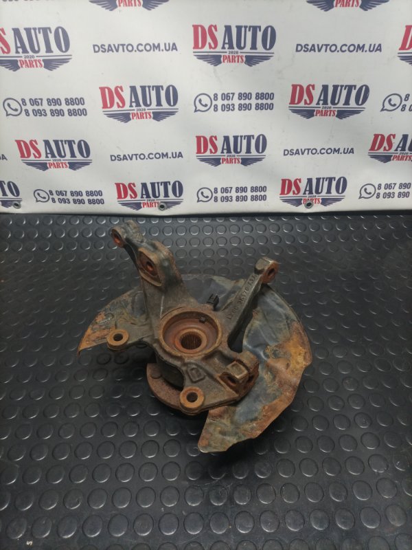 Цапфа передняя правая Ford Escape 2019 Mk4 1.5 LX6Z3K185M Б/У