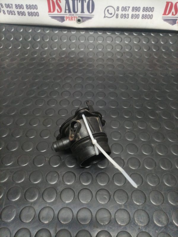 Патрубок дроссельной заслонки BMW X1 F48