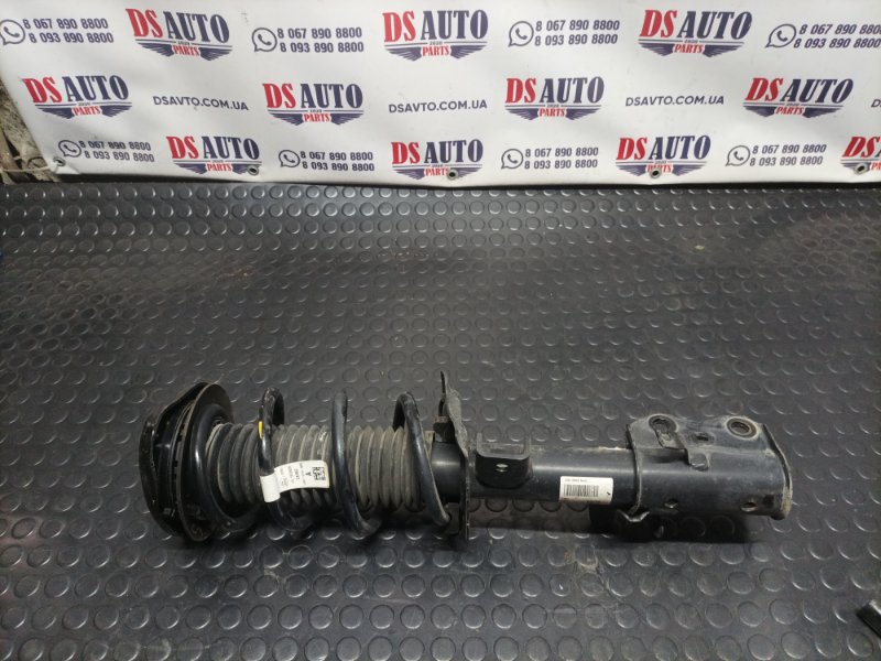 Амортизатор подвески передний правый Ford Escape 2020 Mk4 2.5 lx6118045nad Б/У