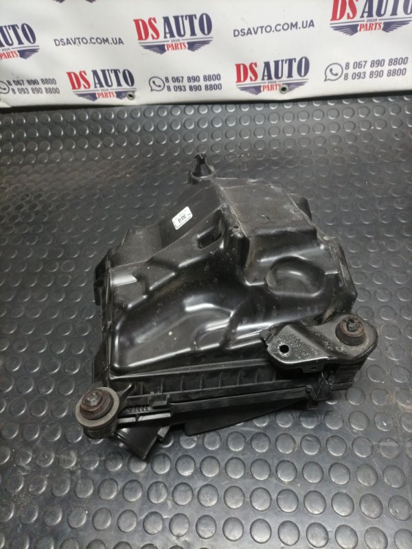 Корпус воздушного фильтра Ford Escape Mk4 2.5